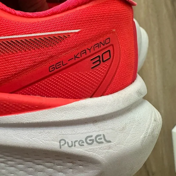 ASICS Kayano 30 - Picture 3 of 3